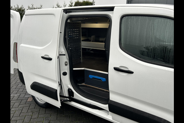 Opel Combo 1.5D 102 PK / L2H1 / 81.776 KM !! / 1e EIG. / SORTIMO INRICHTING / AIRCO / CRUISE / NAVI / APPLE CARPLAY / PDC