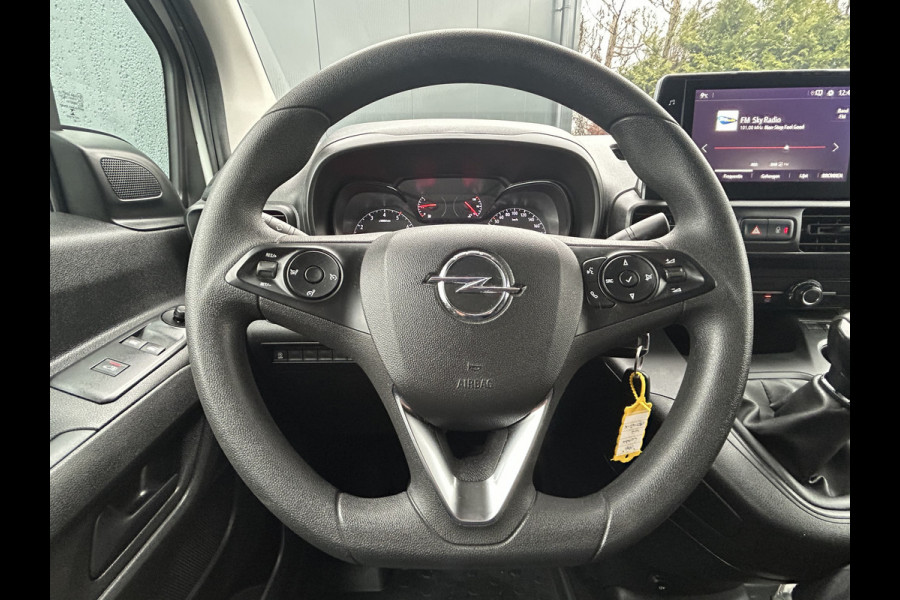 Opel Combo 1.5D 102 PK / L2H1 / 81.776 KM !! / 1e EIG. / SORTIMO INRICHTING / AIRCO / CRUISE / NAVI / APPLE CARPLAY / PDC