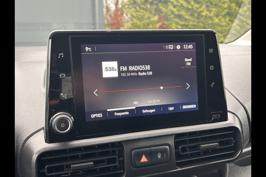 Opel Combo 1.5D 102 PK / L2H1 / 81.776 KM !! / 1e EIG. / SORTIMO INRICHTING / AIRCO / CRUISE / NAVI / APPLE CARPLAY / PDC