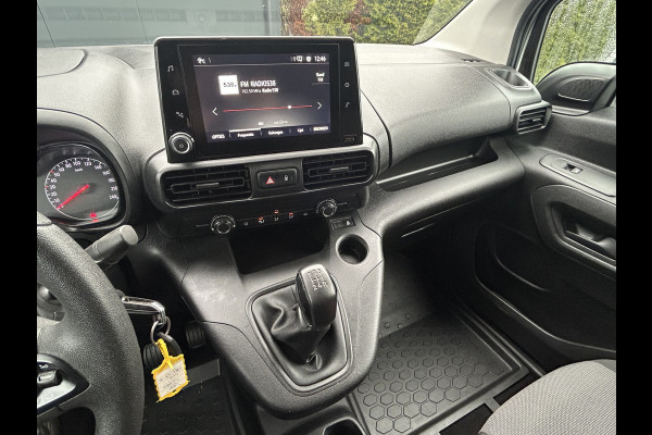Opel Combo 1.5D 102 PK / L2H1 / 81.776 KM !! / 1e EIG. / SORTIMO INRICHTING / AIRCO / CRUISE / NAVI / APPLE CARPLAY / PDC