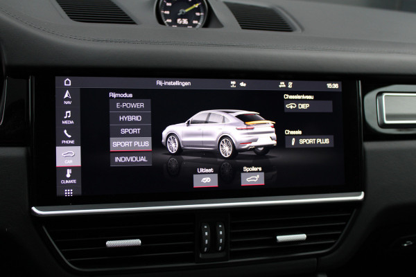 Porsche Cayenne Coupé 4.0 Turbo S E-Hybrid | VOL! | HUD | SOFT-CLOSE | KEYLESS | BOSE | PANO | MEMORY | TREKHAAK | KERAMISCH |