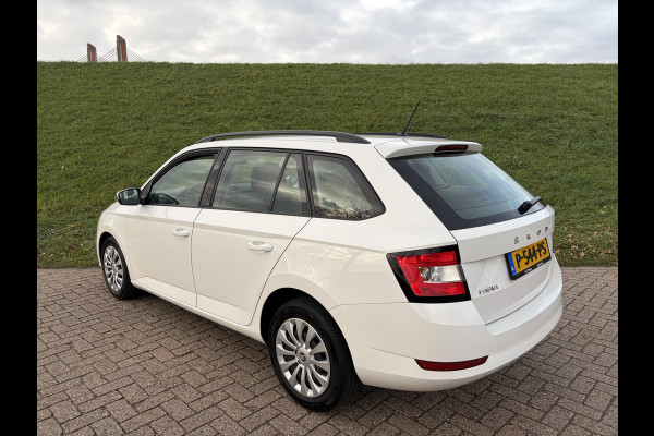 Škoda Fabia Combi 1.0 TSI Active BTW Auto | Apple Carplay | Lederen multifunct. Stuur | Airco