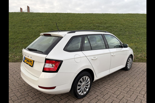 Škoda Fabia Combi 1.0 TSI Active BTW Auto | Apple Carplay | Lederen multifunct. Stuur | Airco