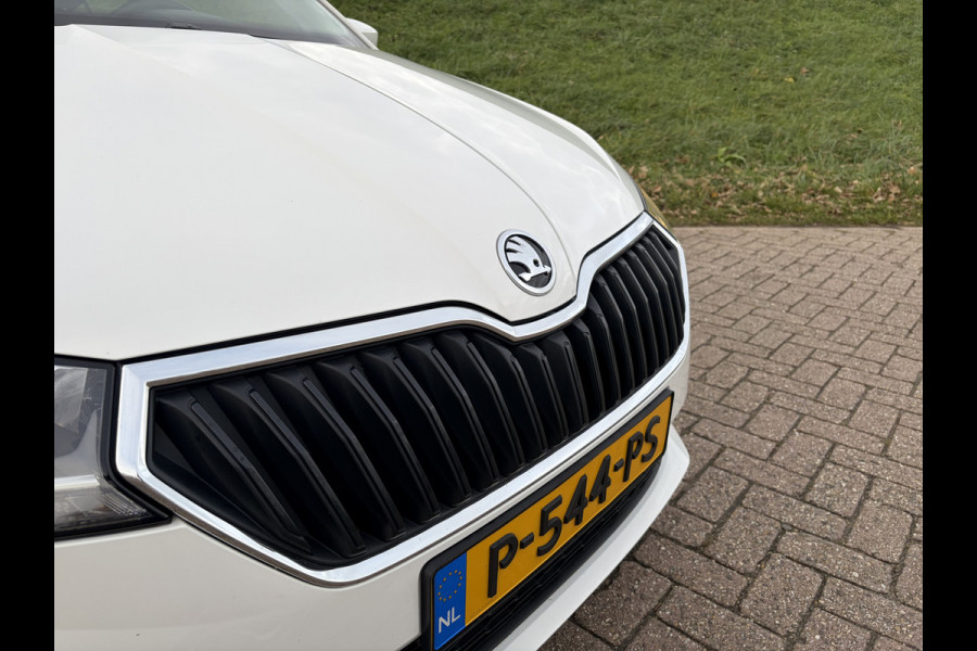 Škoda Fabia Combi 1.0 TSI Active BTW Auto | Apple Carplay | Lederen multifunct. Stuur | Airco