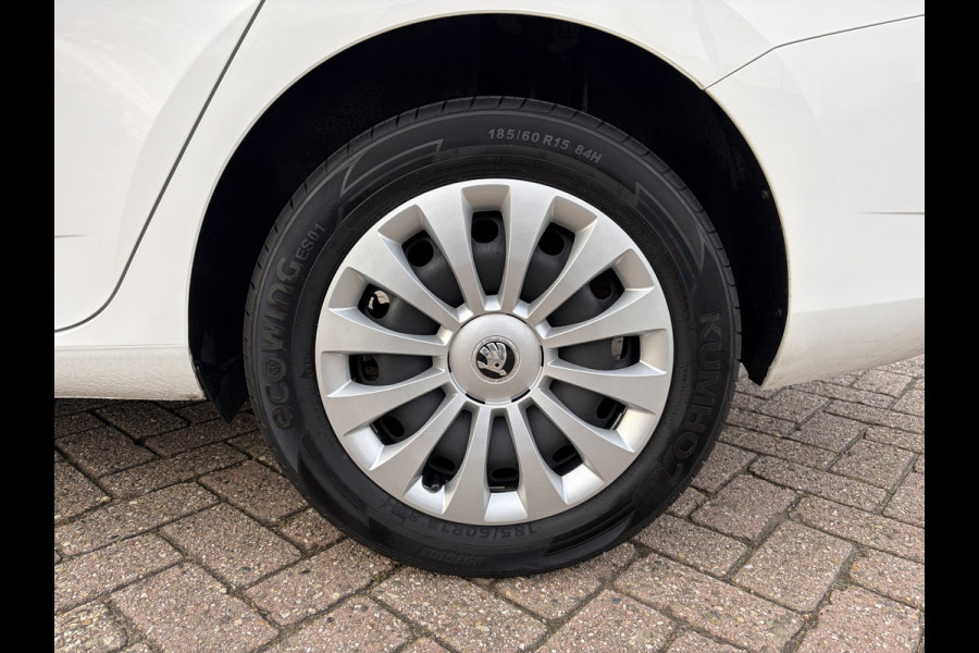 Škoda Fabia Combi 1.0 TSI Active BTW Auto | Apple Carplay | Lederen multifunct. Stuur | Airco