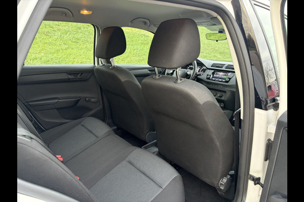 Škoda Fabia Combi 1.0 TSI Active BTW Auto | Apple Carplay | Lederen multifunct. Stuur | Airco