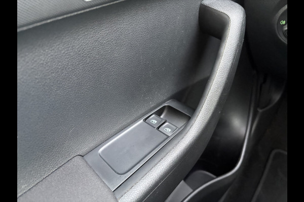 Škoda Fabia Combi 1.0 TSI Active BTW Auto | Apple Carplay | Lederen multifunct. Stuur | Airco