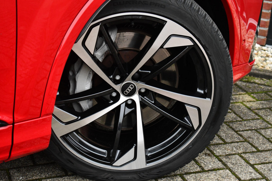 Audi Q7 55 TFSI e quattro S-Line Pano 22inch Contourzetels Luchtv