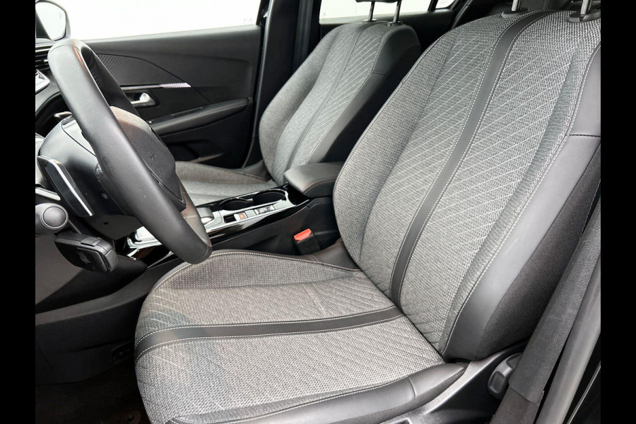 Peugeot 208 1.2 Hybrid 100PK Automaat Allure Navigatie Apple Carplay/Android Auto Airco Parkeer sensoren Cruise Control Lichtmetalen Velgen