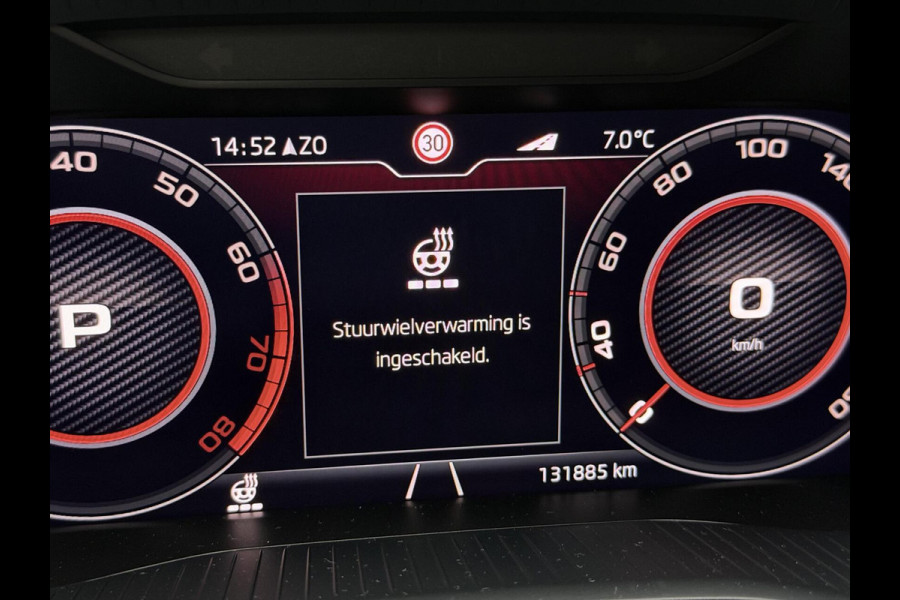 Škoda Kodiaq 1.5 TSI Sportline Automaat | Trekhaak uitklapbaar | Navigatiesysteem | Stoelverwarming | Stuurverwarming | Getint glas | Cruise