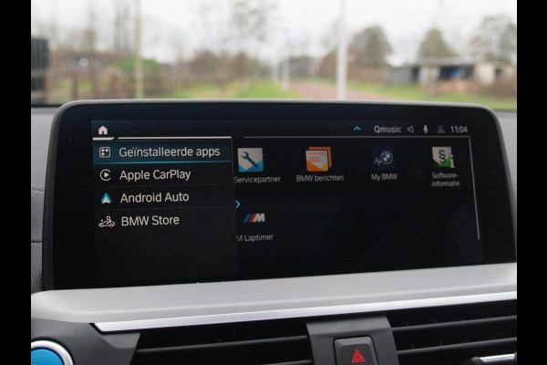 BMW iX3 Executive 80 kWh | Panoramadak | Sfeerverlichting | Camera | Apple Carplay | NL-Auto |
