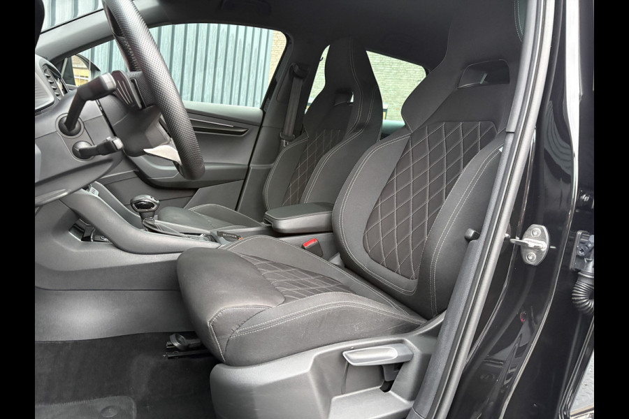 Škoda Karoq 1.5 TSI ACT Sportline Business | Camera | 19'' | Adapt. Cr. | Elk. A-klep | Keyless | Stoel & Stuur verw. | Prijs Rijklaar!!