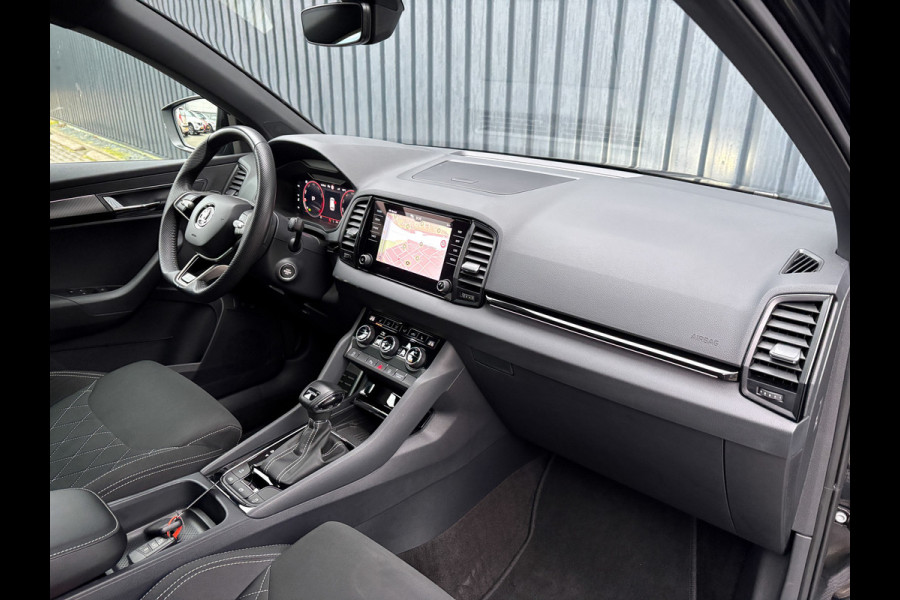 Škoda Karoq 1.5 TSI ACT Sportline Business | Camera | 19'' | Adapt. Cr. | Elk. A-klep | Keyless | Stoel & Stuur verw. | Prijs Rijklaar!!