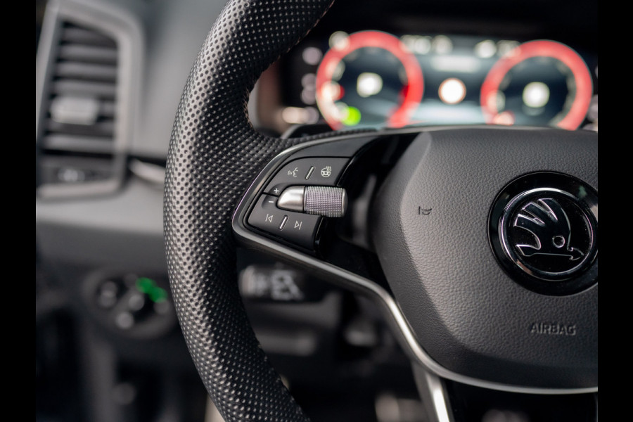 Škoda Karoq 1.5 TSI ACT Sportline Business | Camera | 19'' | Adapt. Cr. | Elk. A-klep | Keyless | Stoel & Stuur verw. | Prijs Rijklaar!!