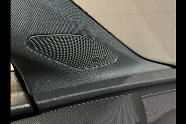 Audi Q4 e-tron 40 Launch edition Advanced Plus 77 kWh | Panoramadak | Lederen sportstoelen | Sonos | Adaptive cruise