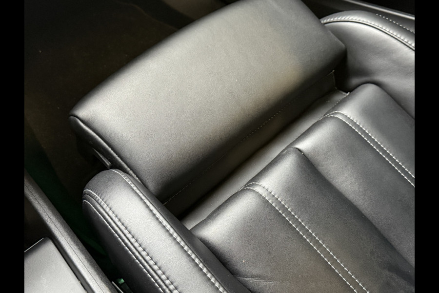 Audi Q4 e-tron 40 Launch edition Advanced Plus 77 kWh | Panoramadak | Lederen sportstoelen | Sonos | Adaptive cruise
