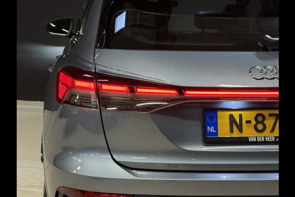 Audi Q4 e-tron 40 Launch edition Advanced Plus 77 kWh | Panoramadak | Lederen sportstoelen | Sonos | Adaptive cruise