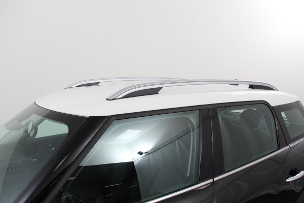 MINI Countryman 1.5 Automaat Cooper Chili | Navigatie | Climate control | Cruise control | Lichtmetalen velgen | Parkeer Sensoren