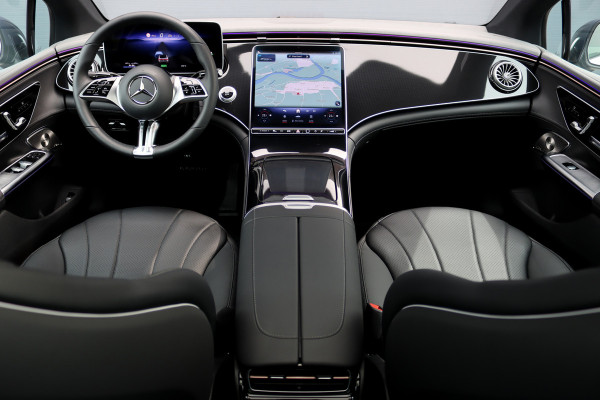 Mercedes-Benz EQE 300 Business Line 89 kWh | 41.000,- ex BTW | Luchtvering | Achterasbesturing | Burmester | Panoramadak | Distronic+ | Leder | Memory | Stuurwiel Verwarmd | Digital Light | Keyless Go |