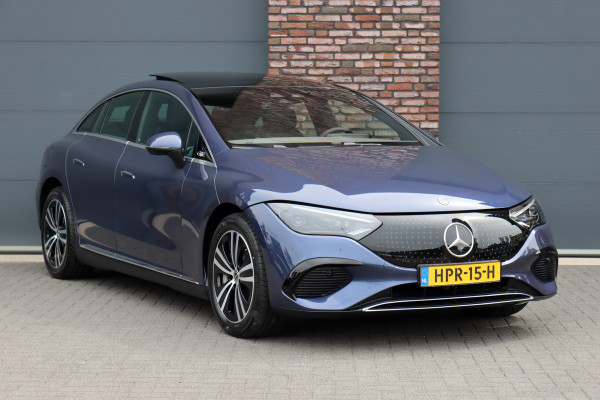 Mercedes-Benz EQE 300 Business Line 89 kWh | 41.000,- ex BTW | Luchtvering | Achterasbesturing | Burmester | Panoramadak | Distronic+ | Leder | Memory | Stuurwiel Verwarmd | Digital Light | Keyless Go |