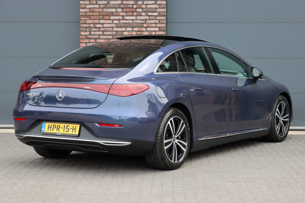 Mercedes-Benz EQE 300 Business Line 89 kWh | 41.000,- ex BTW | Luchtvering | Achterasbesturing | Burmester | Panoramadak | Distronic+ | Leder | Memory | Stuurwiel Verwarmd | Digital Light | Keyless Go |