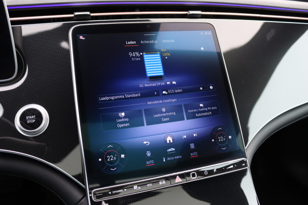 Mercedes-Benz EQE 300 Business Line 89 kWh | 41.000,- ex BTW | Luchtvering | Achterasbesturing | Burmester | Panoramadak | Distronic+ | Leder | Memory | Stuurwiel Verwarmd | Digital Light | Keyless Go |