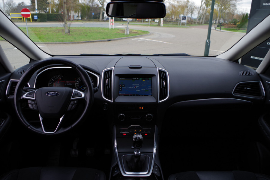 Ford S-Max 1.5 160 PK Titanium, Cruise Control, Memory, Panoramadak, Climate Control