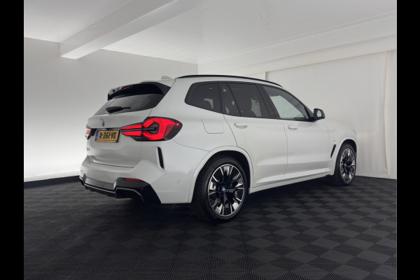 BMW iX3 High Executive 80 kWh (INCL-BTW) *PANO | HEAD-UP | ADAPTIVE-CRUISE | BLIND-SPOT | LUXURY-LEATHER | FULL-LED |  MEMORY-PACK | DIGI-COCKPIT | NAVI-FULLMAP | TOWBAR | 20''