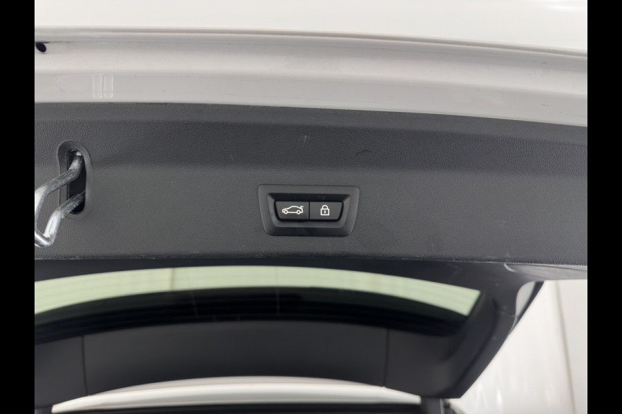 BMW iX3 High Executive 80 kWh (INCL-BTW) *PANO | HEAD-UP | ADAPTIVE-CRUISE | BLIND-SPOT | LUXURY-LEATHER | FULL-LED |  MEMORY-PACK | DIGI-COCKPIT | NAVI-FULLMAP | TOWBAR | 20''