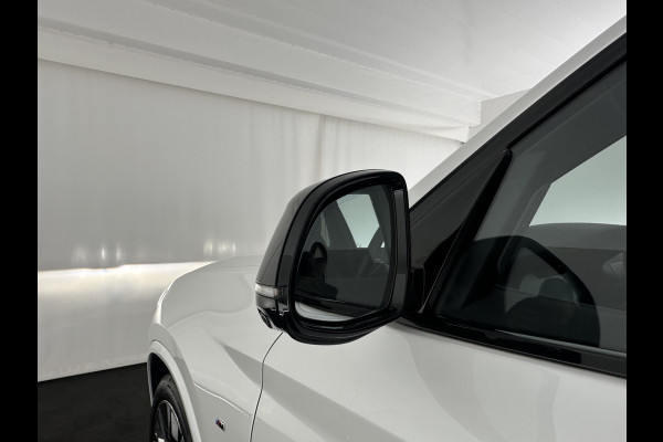 BMW iX3 High Executive 80 kWh (INCL-BTW) *PANO | HEAD-UP | ADAPTIVE-CRUISE | BLIND-SPOT | LUXURY-LEATHER | FULL-LED |  MEMORY-PACK | DIGI-COCKPIT | NAVI-FULLMAP | TOWBAR | 20''