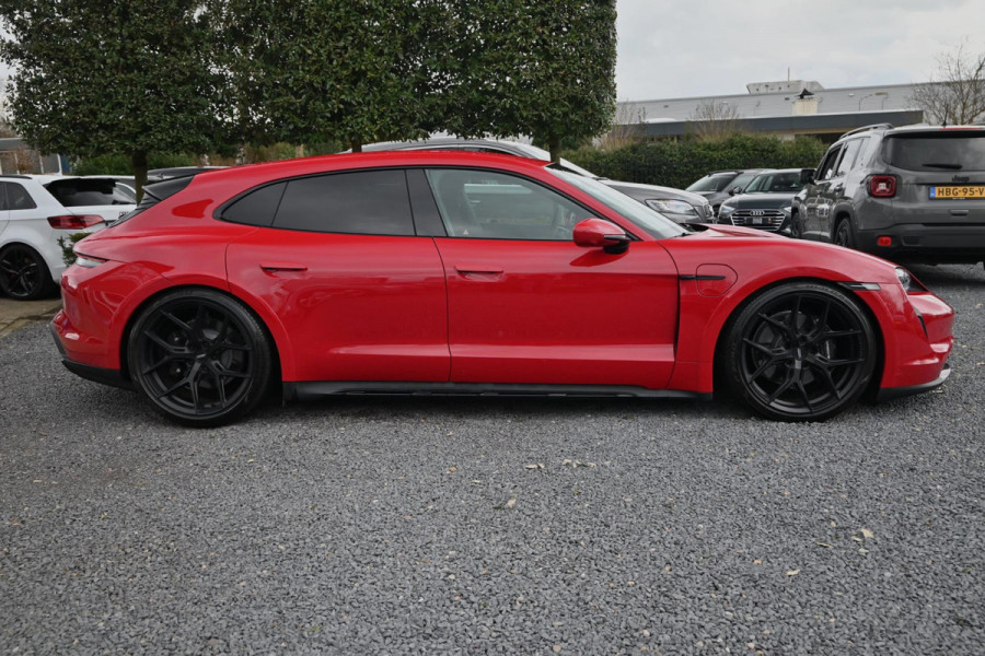 Porsche Taycan Cross Turismo 4 GTS Pakket | Garantie 01-2028 | 1e Eigenaar | Vossen | BOSE
