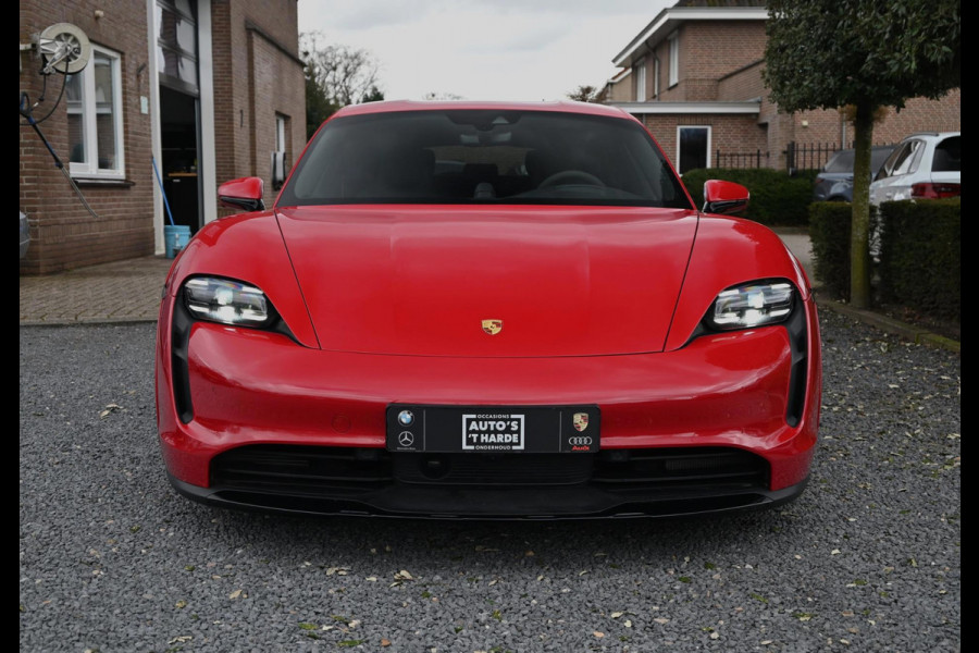 Porsche Taycan Cross Turismo 4 GTS Pakket | Garantie 01-2028 | 1e Eigenaar | Vossen | BOSE