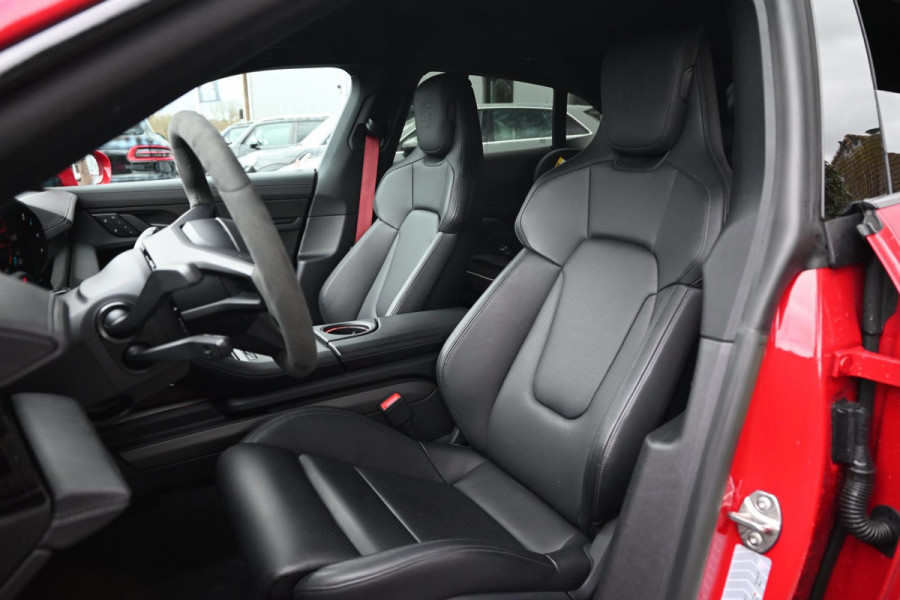 Porsche Taycan Cross Turismo 4 GTS Pakket | Garantie 01-2028 | 1e Eigenaar | Vossen | BOSE