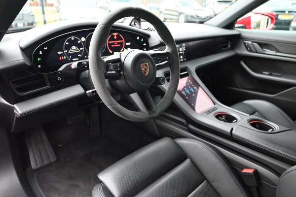 Porsche Taycan Cross Turismo 4 GTS Pakket | Garantie 01-2028 | 1e Eigenaar | Vossen | BOSE
