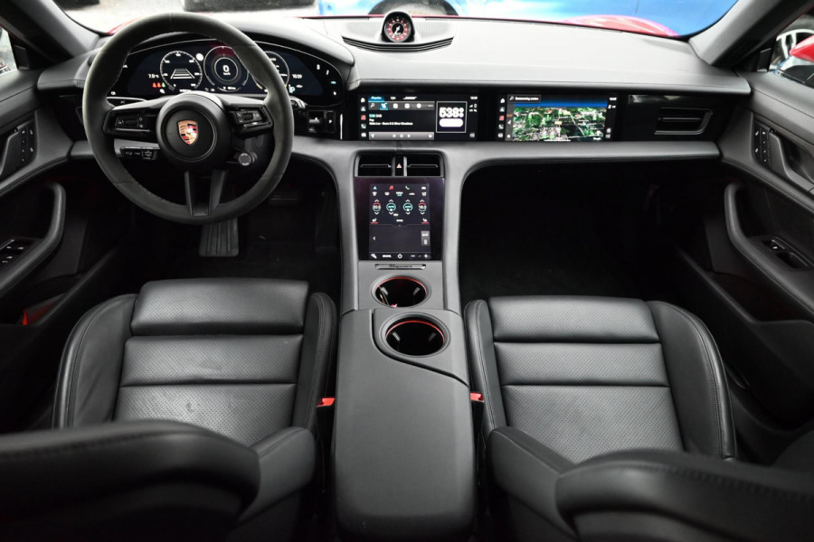 Porsche Taycan Cross Turismo 4 GTS Pakket | Garantie 01-2028 | 1e Eigenaar | Vossen | BOSE