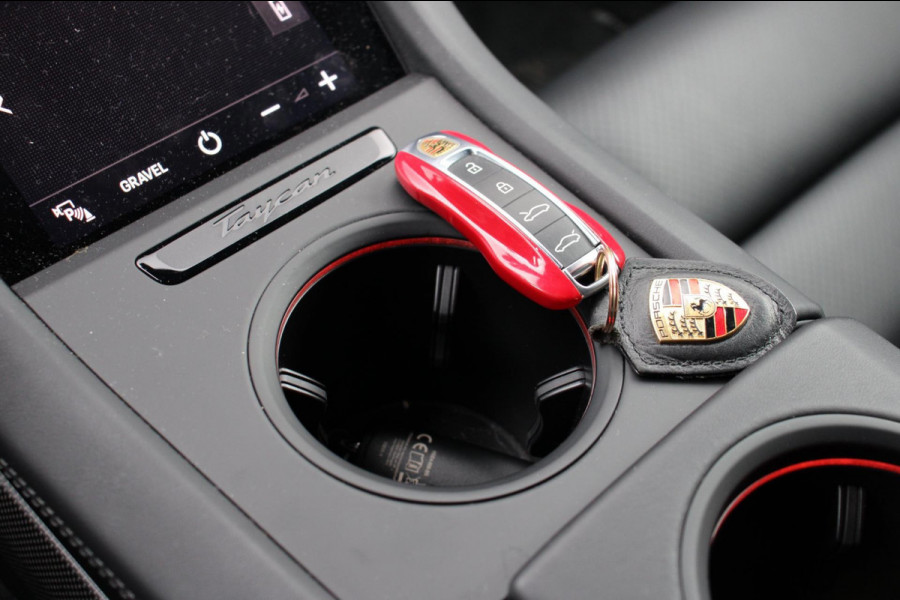 Porsche Taycan Cross Turismo 4 GTS Pakket | Garantie 01-2028 | 1e Eigenaar | Vossen | BOSE