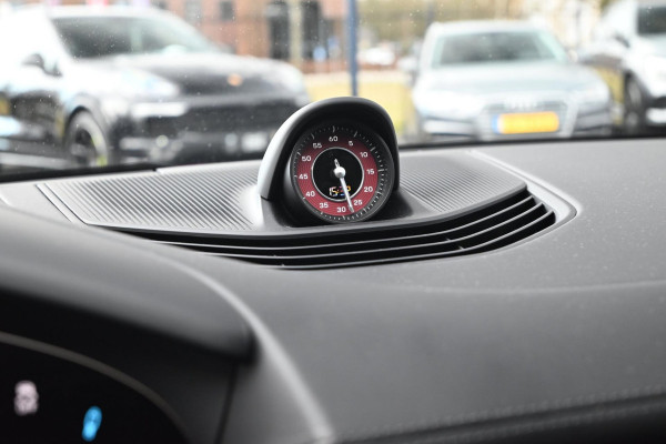 Porsche Taycan Cross Turismo 4 GTS Pakket | Garantie 01-2028 | 1e Eigenaar | Vossen | BOSE