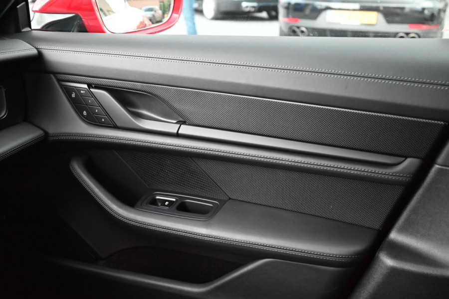 Porsche Taycan Cross Turismo 4 GTS Pakket | Garantie 01-2028 | 1e Eigenaar | Vossen | BOSE