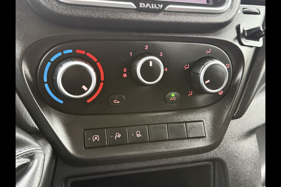 Iveco Daily 35S16 157 PK / L2H2 / AIRCO / CRUISE / 3-ZITS / 3.5 TON TREKKEN / CAMERA