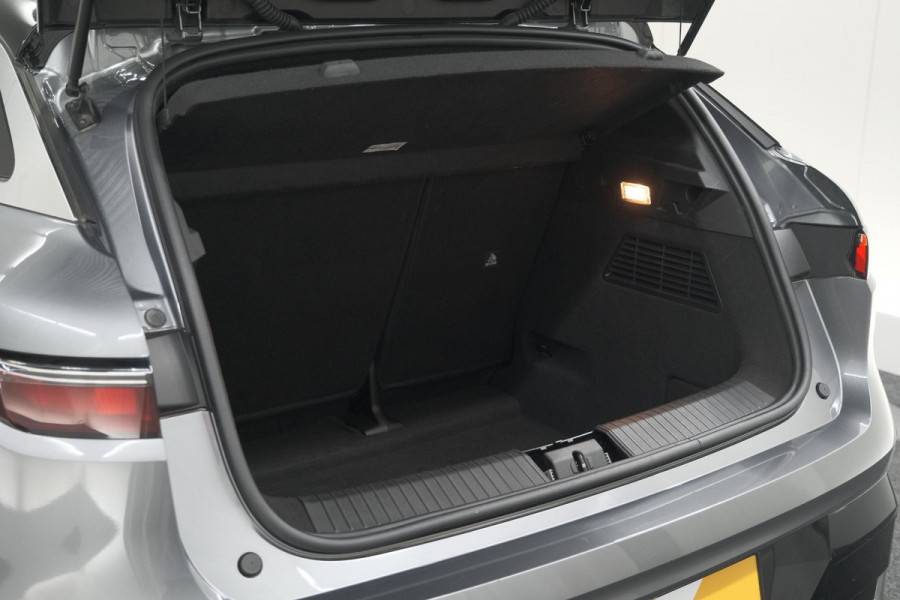 Renault Mégane E-Tech EV40 Boost Charge Techno | Camera | Pack Winter | Apple Carplay