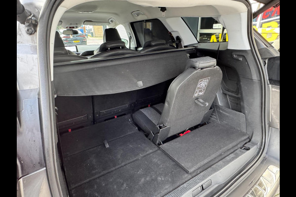 Peugeot 5008 1.2 PureTech Blue Lease Premium 7 Pers. uitvoering I Navigatie / Apple CarPlay I Airco I LED I PDC I Nwe APK 09-2027