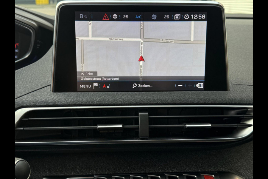 Peugeot 5008 1.2 PureTech Blue Lease Premium 7 Pers. uitvoering I Navigatie / Apple CarPlay I Airco I LED I PDC I Nwe APK 09-2027