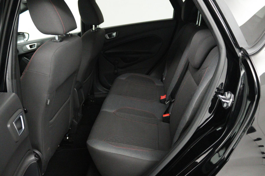 Ford Fiesta 1.0 EcoBoost ST Line (CRUISE CONTROL, NAVIGATIE, PARKEERSENSOREN, BLUETOOTH)