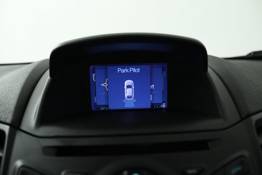 Ford Fiesta 1.0 EcoBoost ST Line (CRUISE CONTROL, NAVIGATIE, PARKEERSENSOREN, BLUETOOTH)