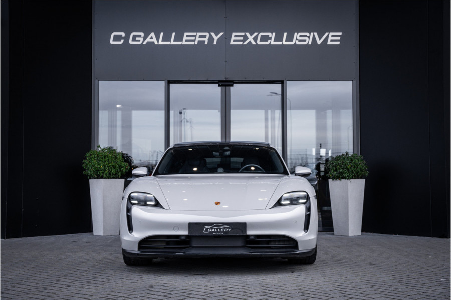 Porsche Taycan Cross Turismo 4 93 kWh - 1e eig | Origineel NL | Sport Chrono + | Panorama | Memory