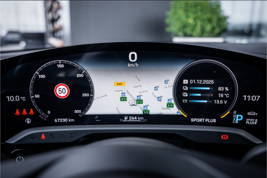 Porsche Taycan Cross Turismo 4 93 kWh - 1e eig | Origineel NL | Sport Chrono + | Panorama | Memory