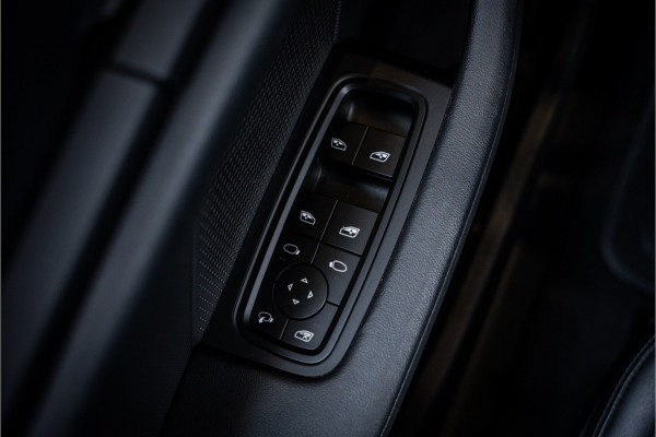 Porsche Taycan Cross Turismo 4 93 kWh - 1e eig | Origineel NL | Sport Chrono + | Panorama | Memory