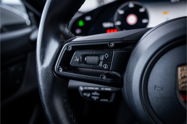 Porsche Taycan Cross Turismo 4 93 kWh - 1e eig | Origineel NL | Sport Chrono + | Panorama | Memory