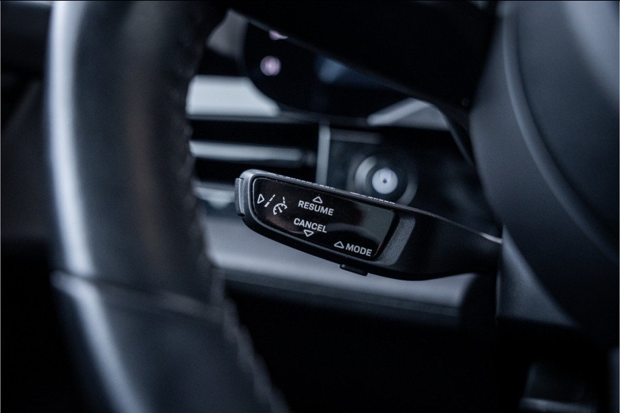 Porsche Taycan Cross Turismo 4 93 kWh - 1e eig | Origineel NL | Sport Chrono + | Panorama | Memory