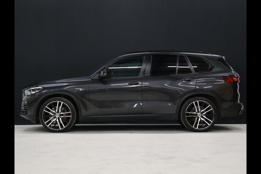BMW X5 xDrive45e M Sport [MEMORY SEATS, APPLE CARPLAY, ANDROID AUTO, 360 CAMERA, PDC V+A, HUD, ADAPTIVE CRUISE CONTROL, SFEERVERLICHTING, STUURVERWARMING, STOELVERWARMING V+A, NIEUWSTAAT]